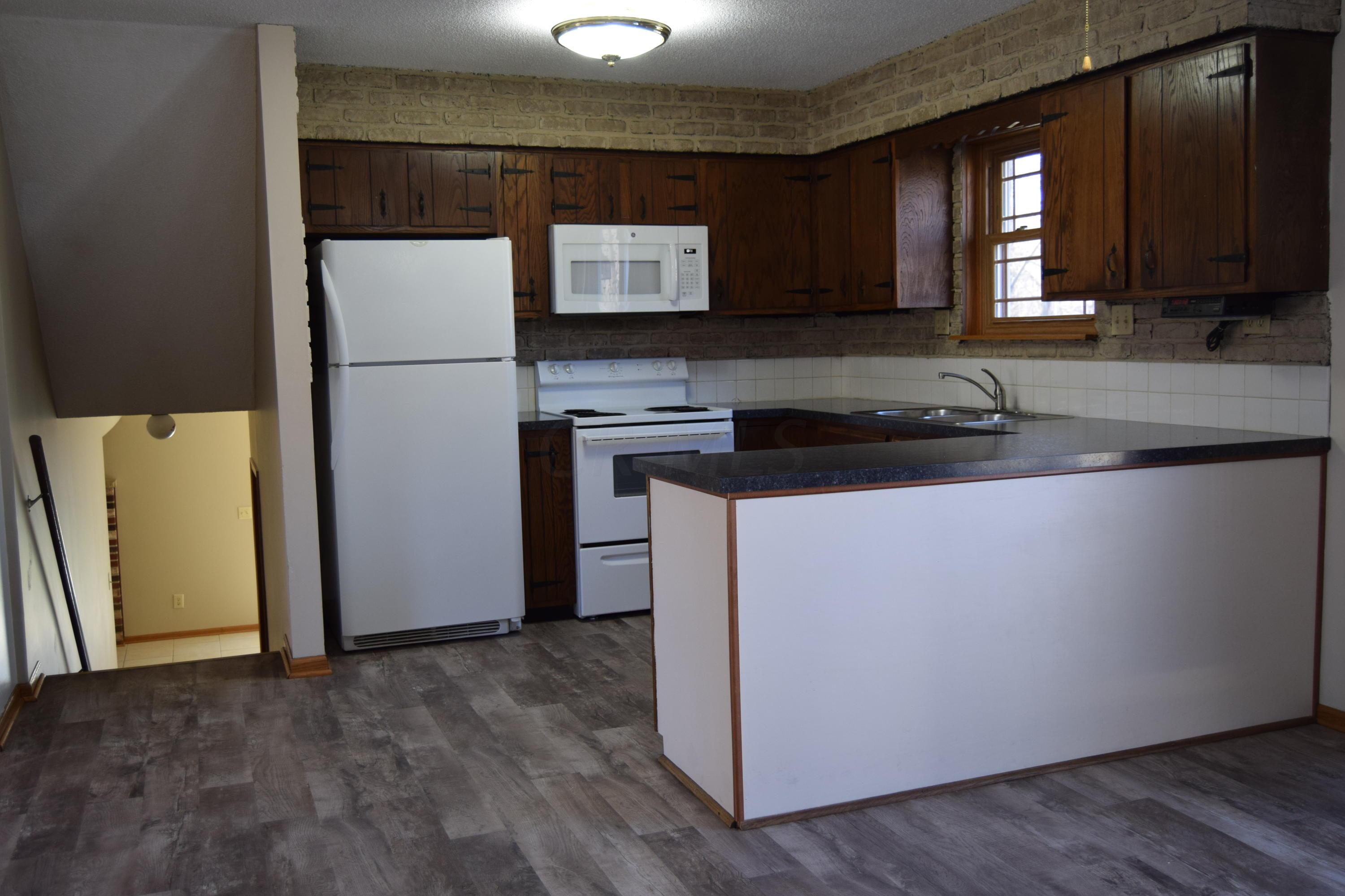 1200 Toboso Road Newark, OH 43055 - Photo 8 of 38