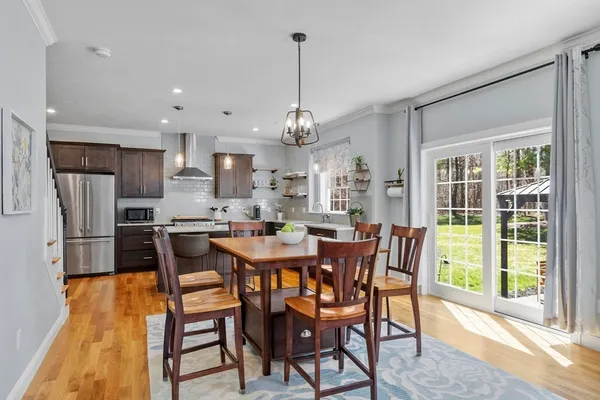 a view of a dining room and livingroom view