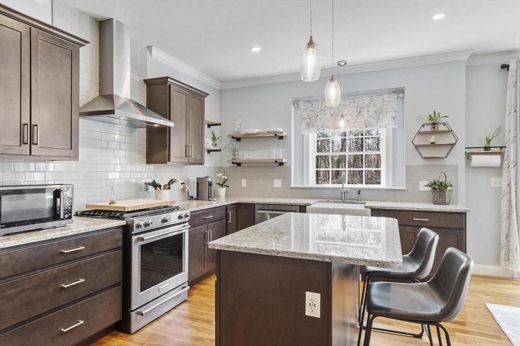 11 Wilson Road Berlin, MA 01503 - Photo 14 of 42