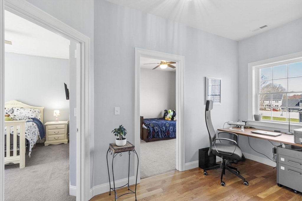 11 Wilson Road Berlin, MA 01503 - Photo 22 of 42