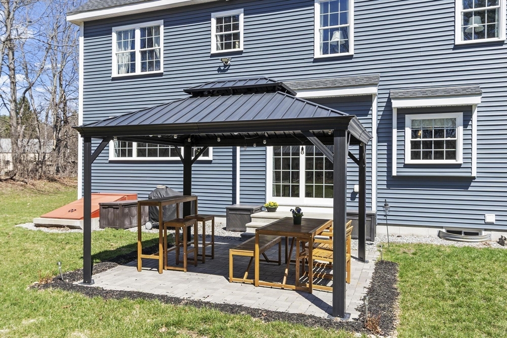 11 Wilson Road Berlin, MA 01503 - Photo 38 of 42