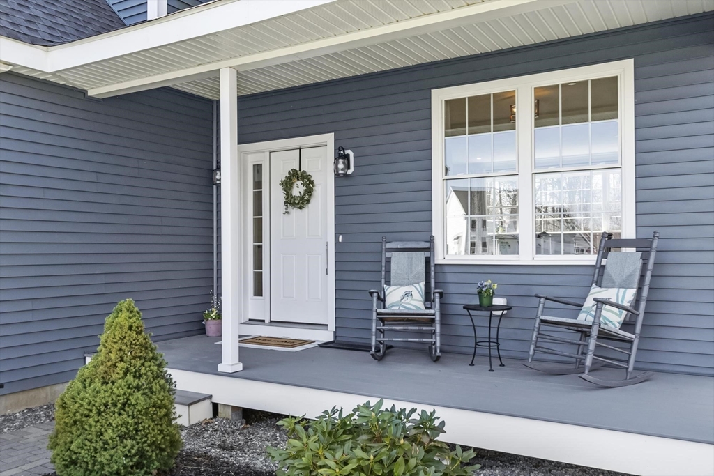 11 Wilson Road Berlin, MA 01503 - Photo 4 of 42