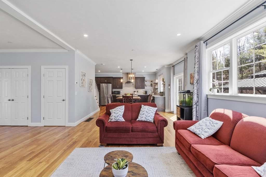 11 Wilson Road Berlin, MA 01503 - Photo 10 of 42