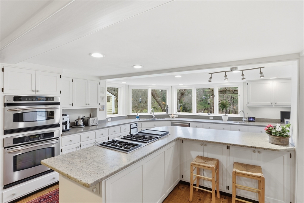 77 Pinnacle Road Harvard, MA 01451 - Photo 6 of 41