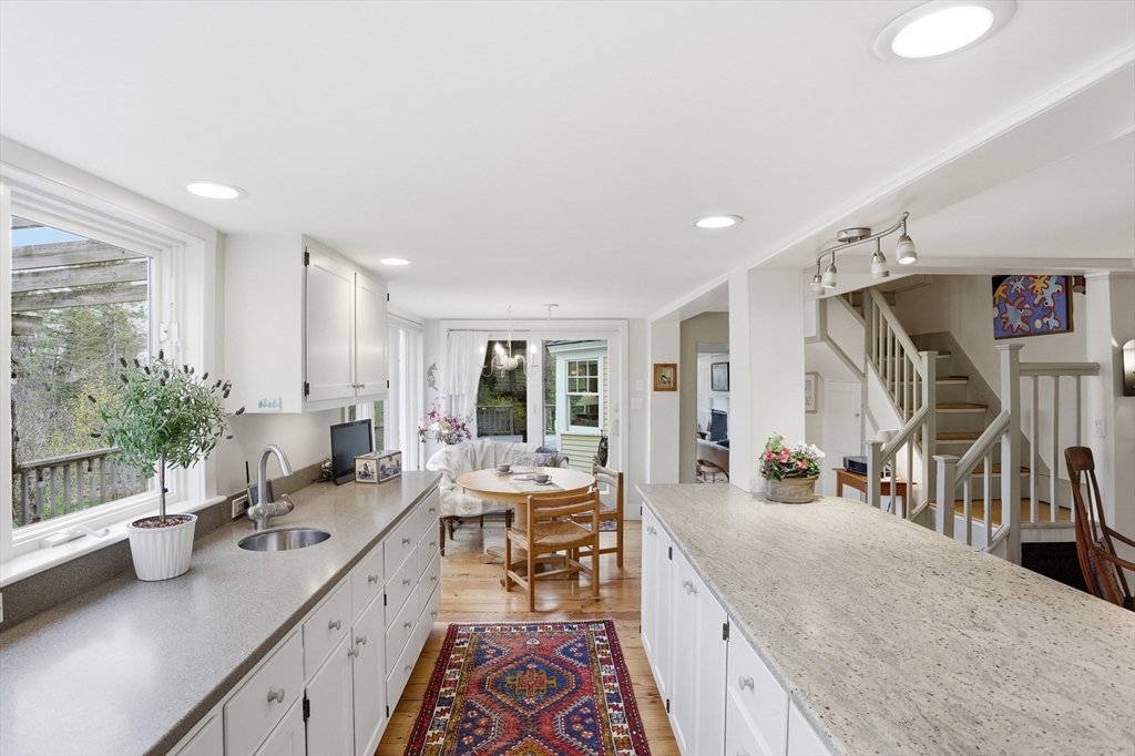 77 Pinnacle Road Harvard, MA 01451 - Photo 10 of 41