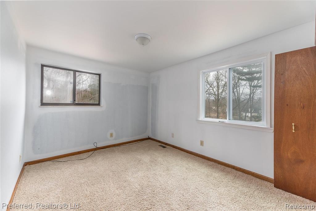 13505 Germany Road Fenton, MI 48430 - Photo 12 of 30