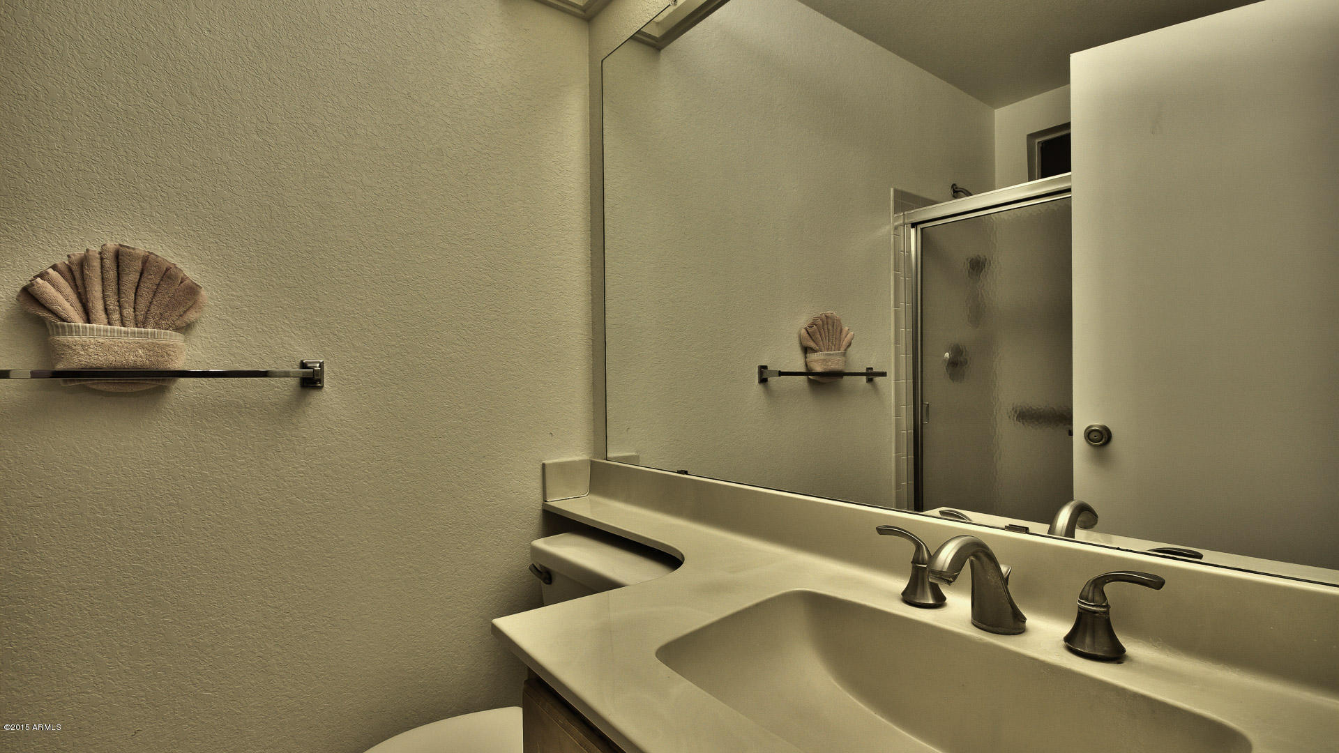 1243 East Utopia Road Phoenix, AZ 85024 - Photo 16 of 29 16