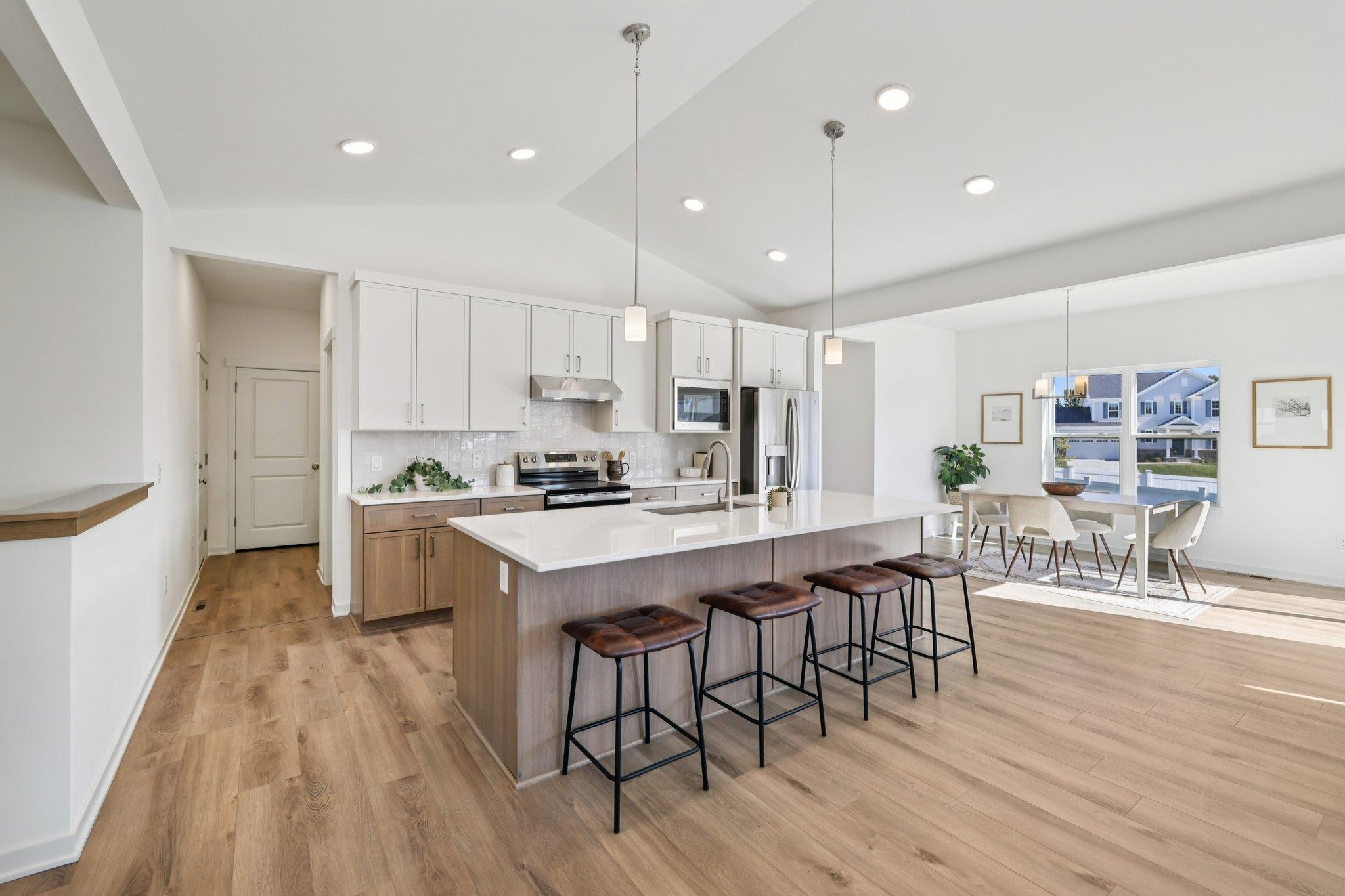 527 Fundamental Way Cottage Grove, WI 53527 - Photo 4 of 14