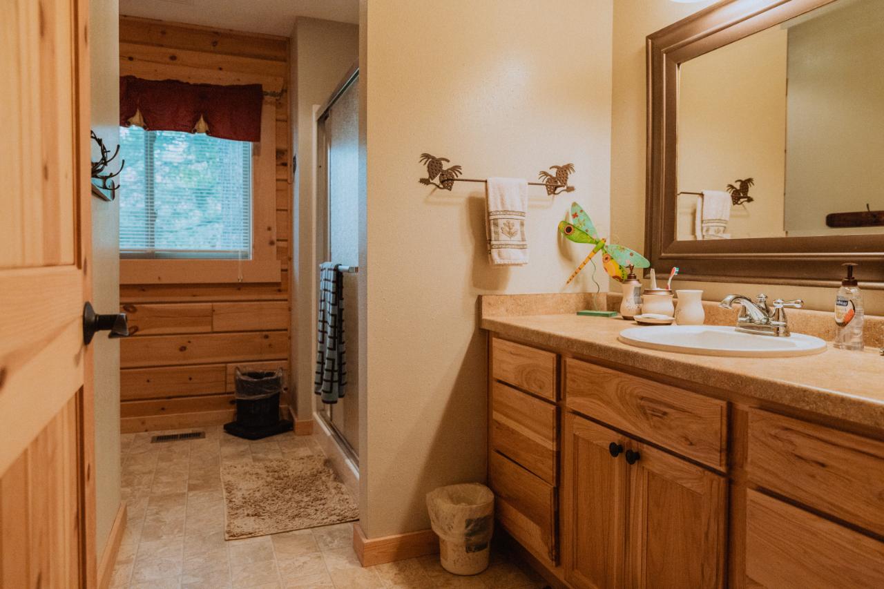 4249 West Lake George Road Rhinelander, WI 54501 - Photo 13 of 49 Gallery Image 13