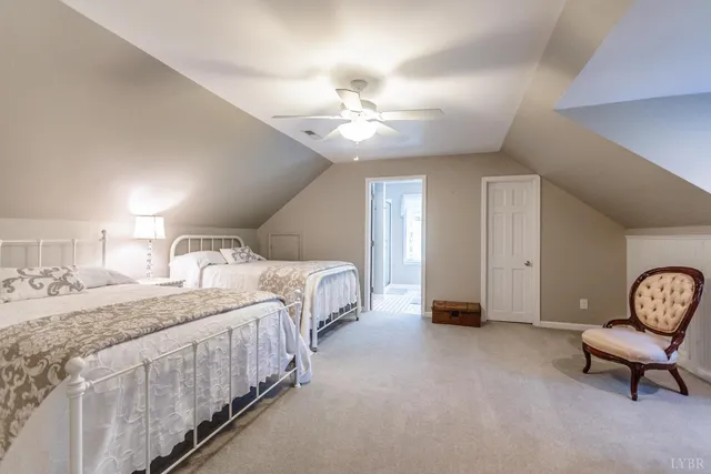 a view of a large yard with lots of bushes