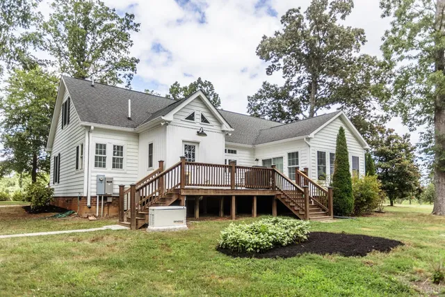 a view of park with tree