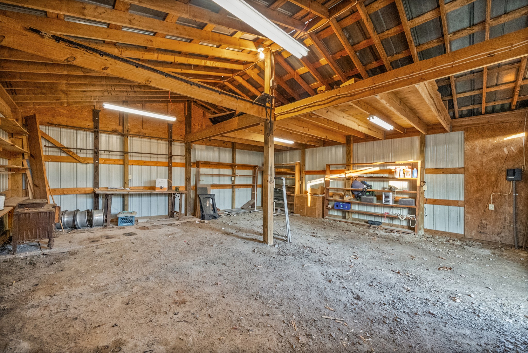 1667 McWhorter Road Cunningham, TN 37052 - Photo 27 of 35 a view of a big room with wooden roof
