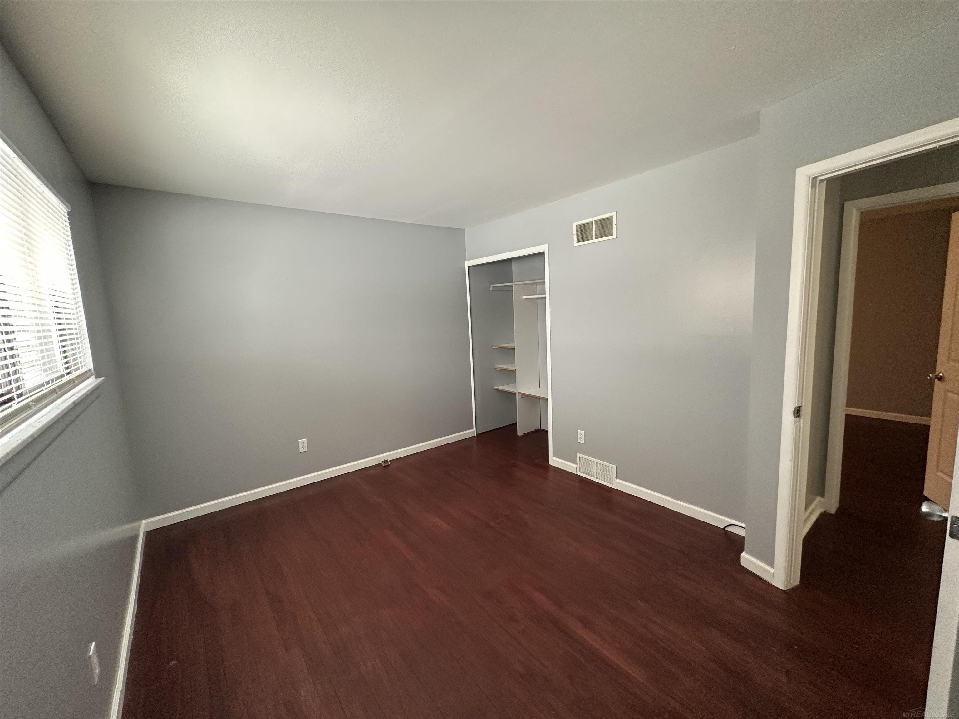 14148 East 14 Mile Road Warren, MI 48088 - Photo 10 of 16