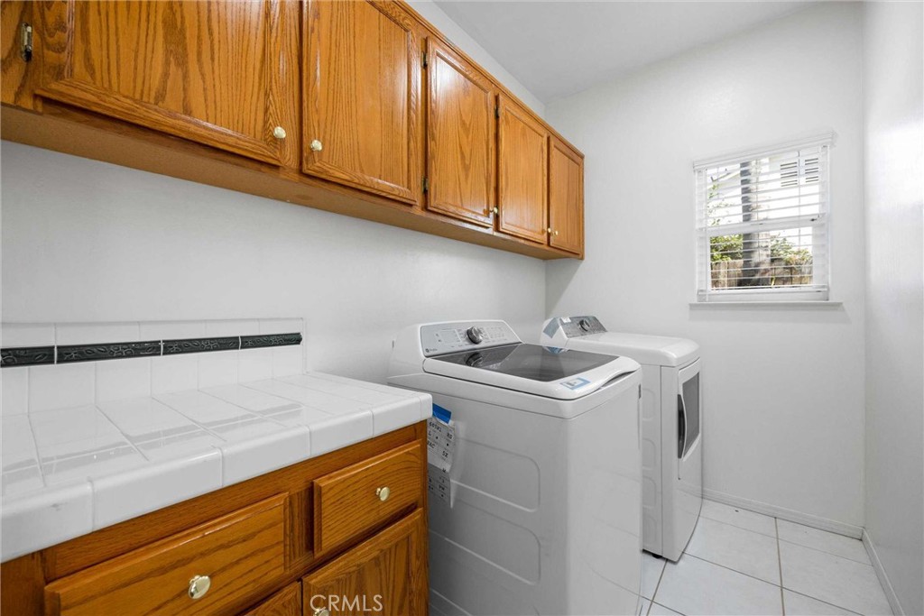 606 Windsor Park Drive Bakersfield, CA 93311 - Photo 23 of 37