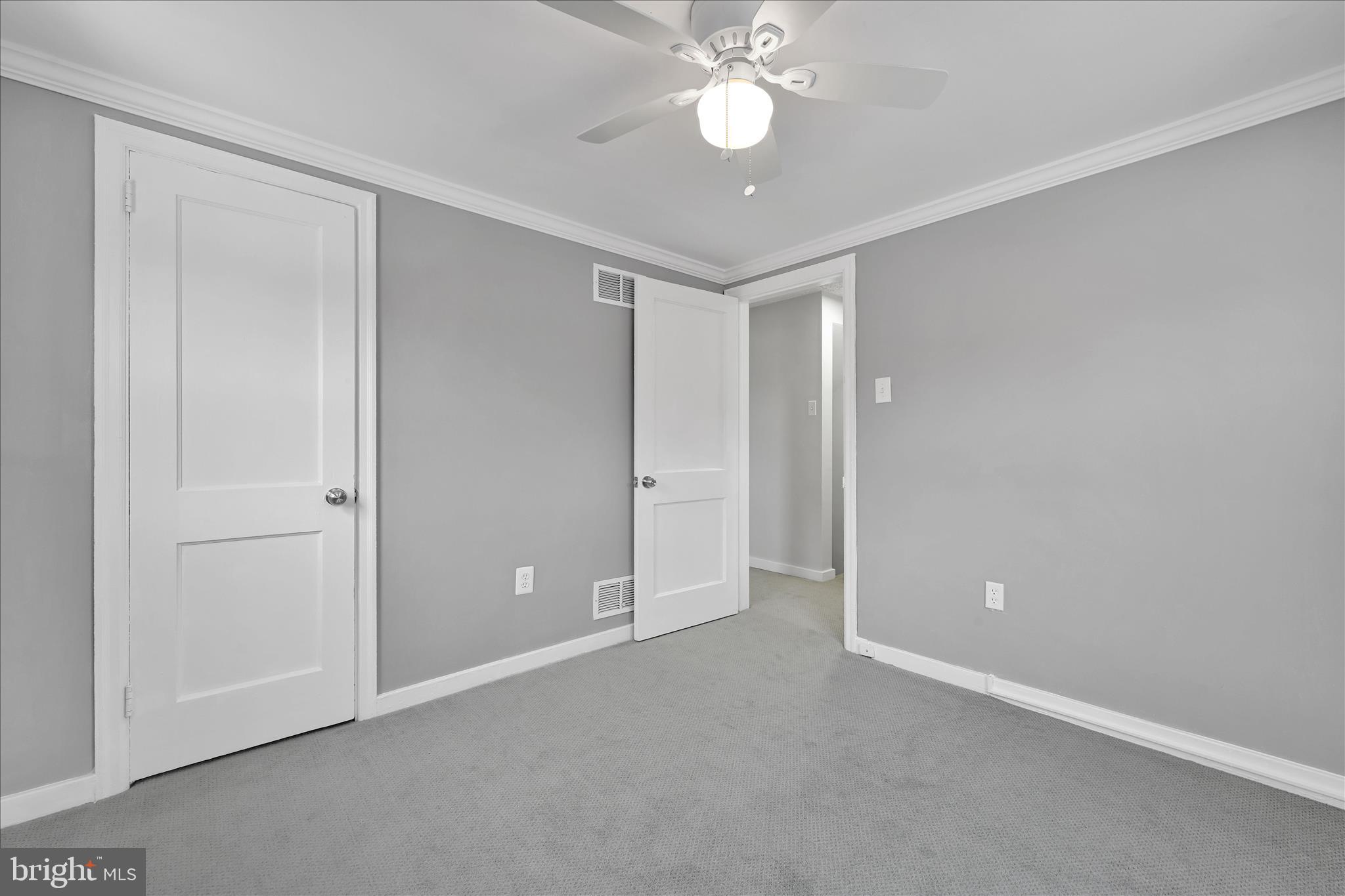 716 South Franklin Street Lancaster, PA 17602 - Photo 22 of 35 a view of an empty room with a fan