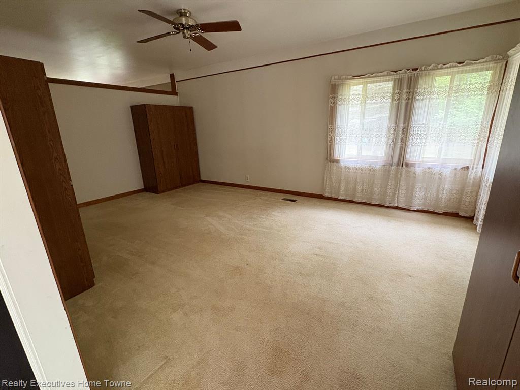 1390 West Youngs Road Gladwin, MI 48624 - Photo 9 of 23 Gallery Image 9