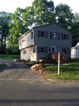 36 Bonnyview Street Springfield, MA 01109 - Photo 2 of 27