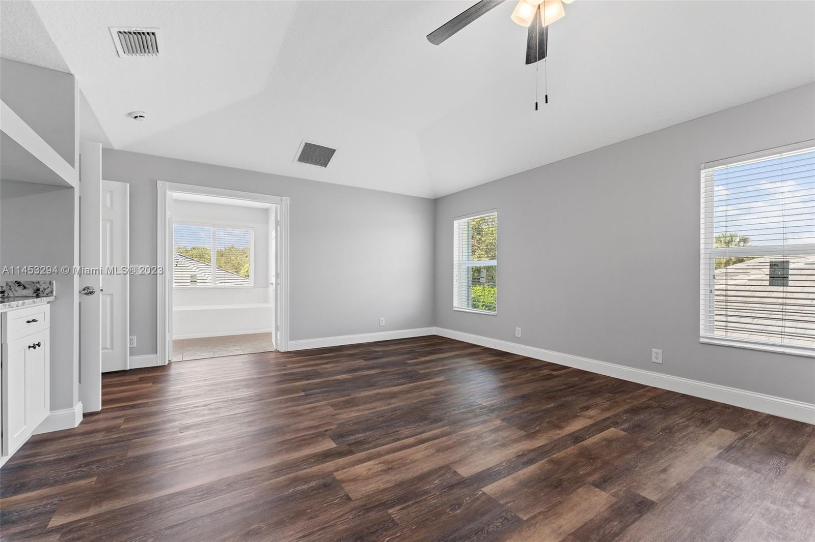 1019 Egret Circle North Jupiter, FL 33458 - Photo 31 of 53