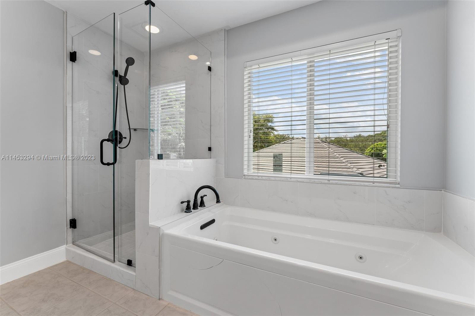 1019 Egret Circle North Jupiter, FL 33458 - Photo 32 of 53