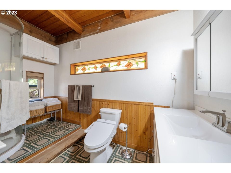 17585 Ben Smith Road Tillamook, OR 97141 - Photo 21 of 36 Gallery Image 21
