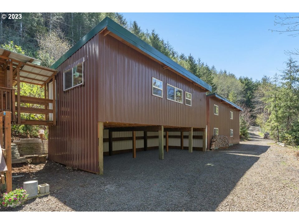 17585 Ben Smith Road Tillamook, OR 97141 - Photo 3 of 36 Gallery Image 3