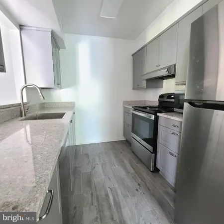 $1,900 | 5829 Orchard Hill Court, Unit 5829, Clifton, VA 20124