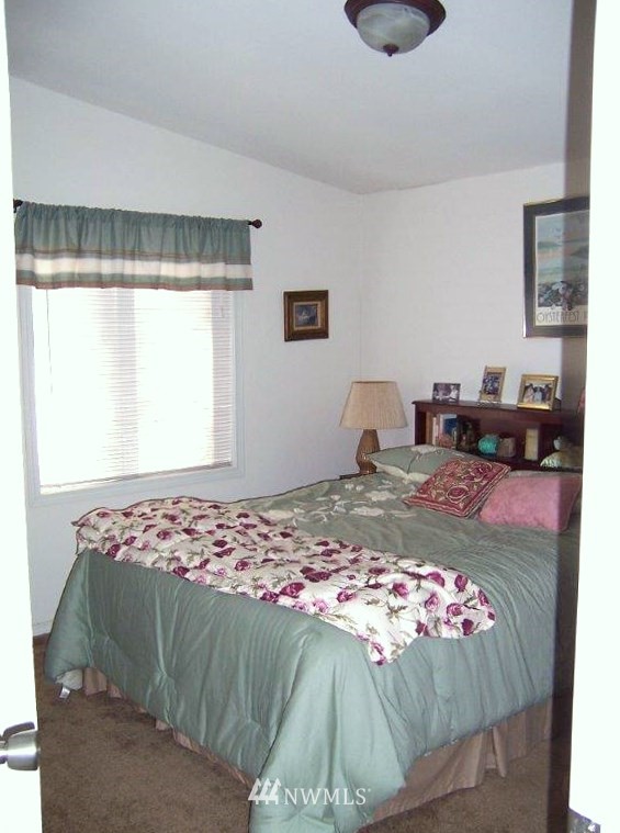 2011 East Phillips Lake Loop Road Shelton, WA 98584 - Photo 8 of 17 Gallery Image 8