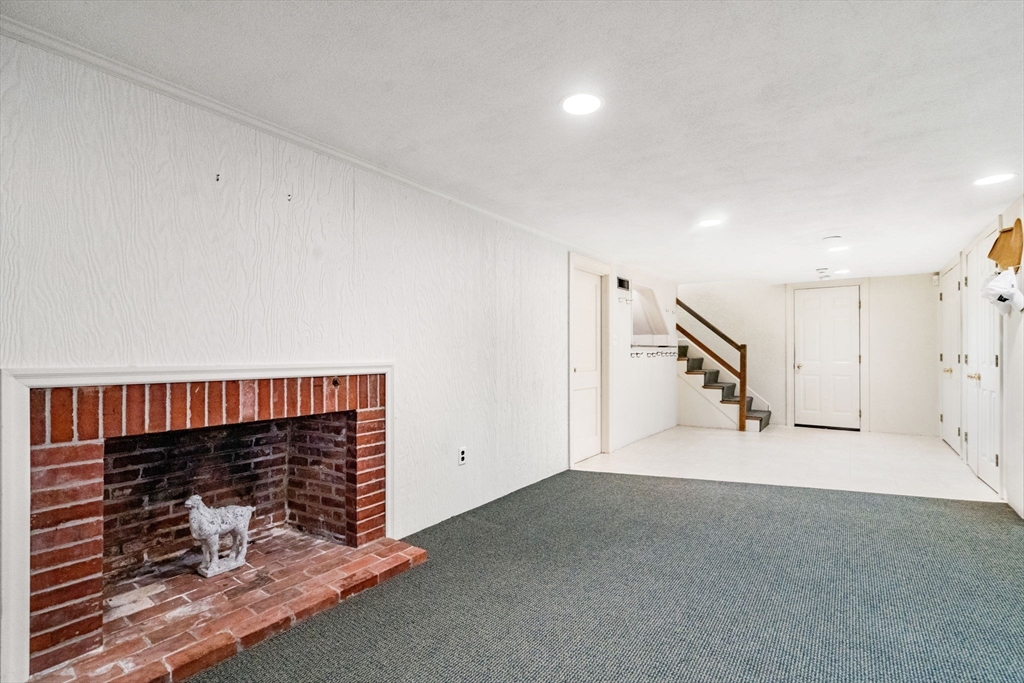 12 Greystone Road Dover, MA 02030 - Photo 20 of 27