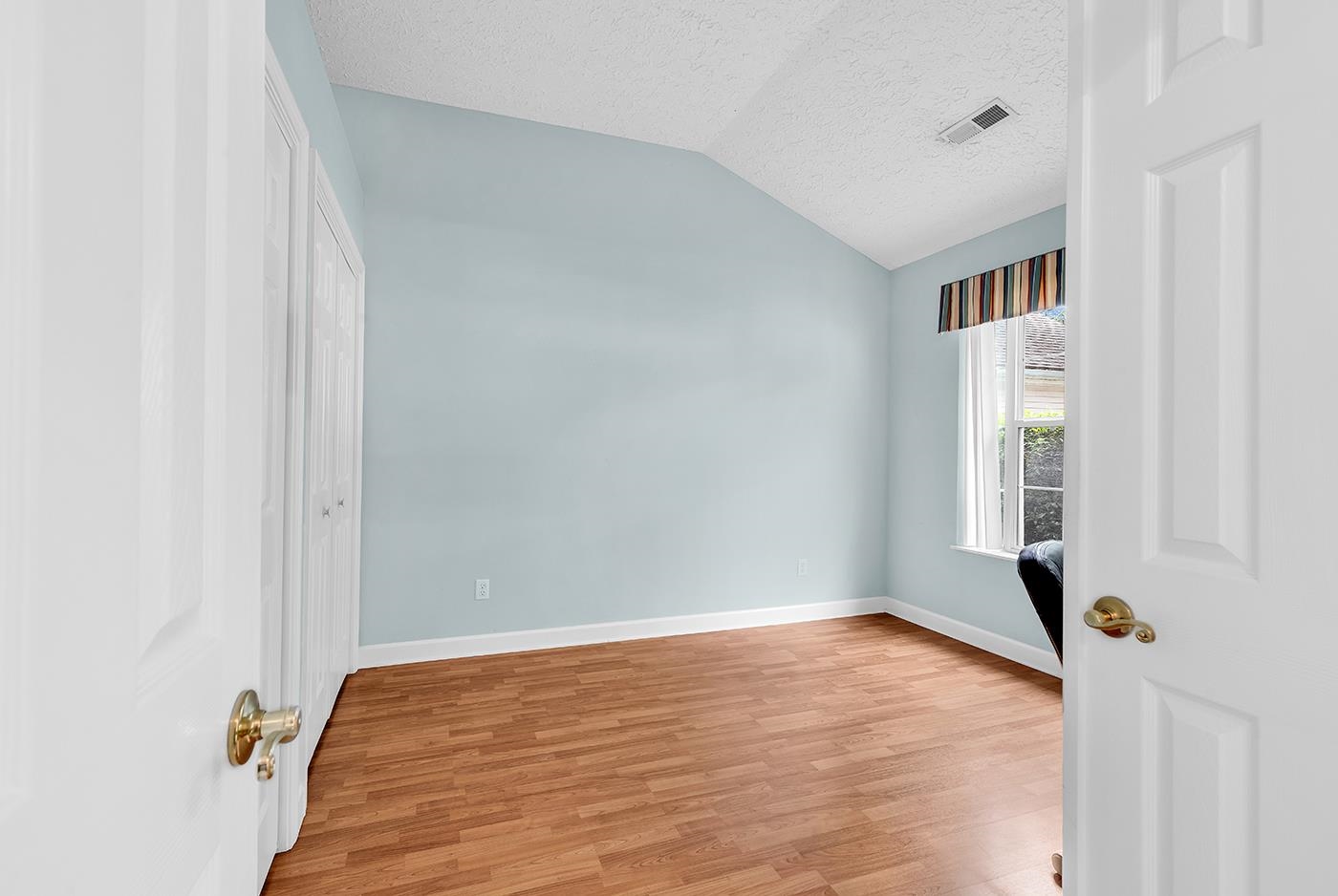 9452 Pinckney Lane Murrells Inlet, SC 29576 - Photo 5 of 72 Gallery Image 5