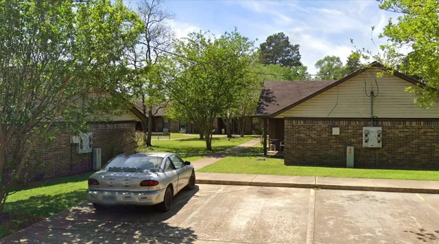 $615 | 329 Marcus Street, Timpson, TX 75975