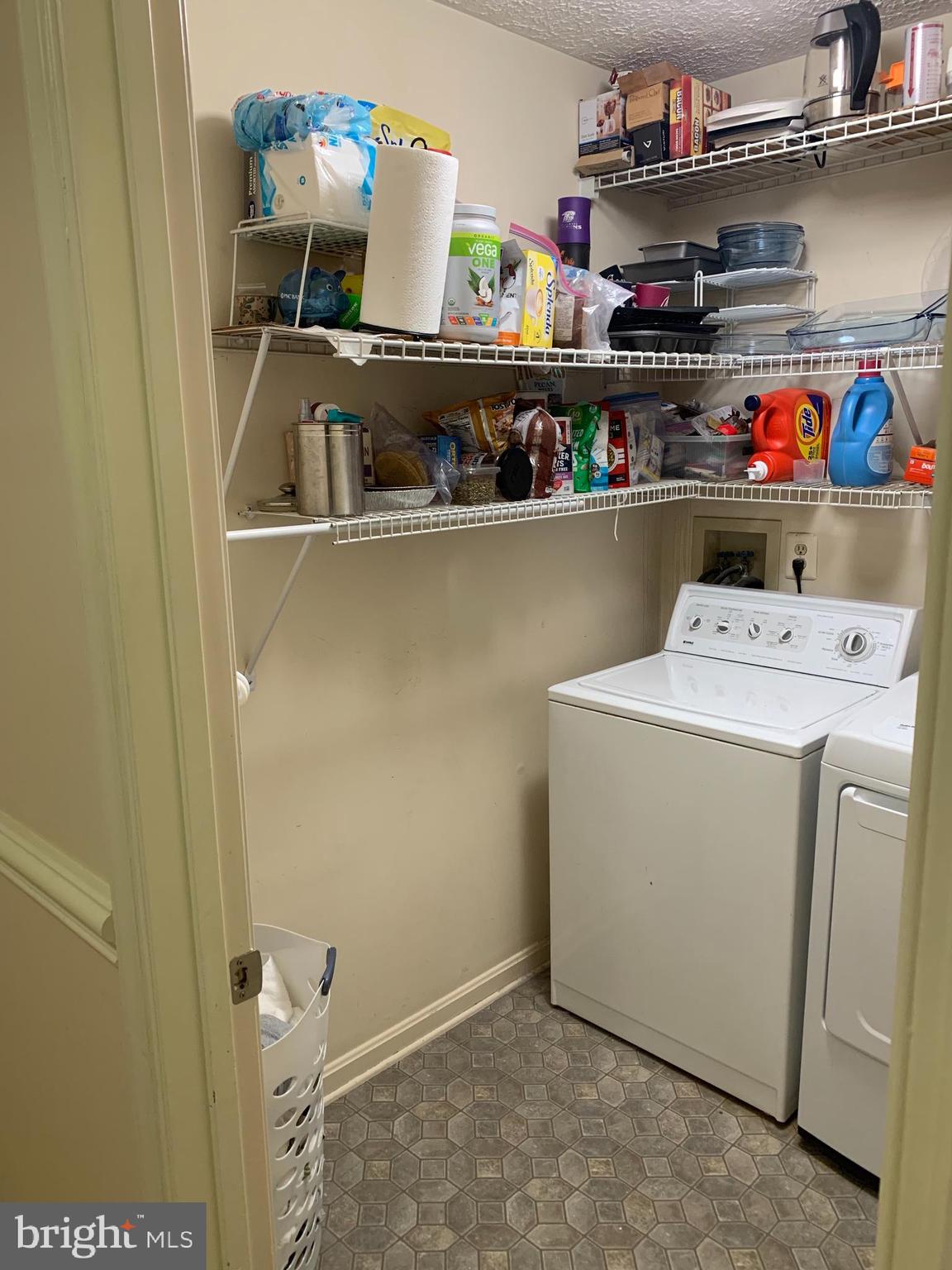 3123 Laurel View Drive Abingdon, MD 21009 - Photo 101 of 135 a utility room with dryer and washer