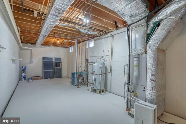 $695,000 | 490 Fletcher Drive, Smyrna, DE 19977