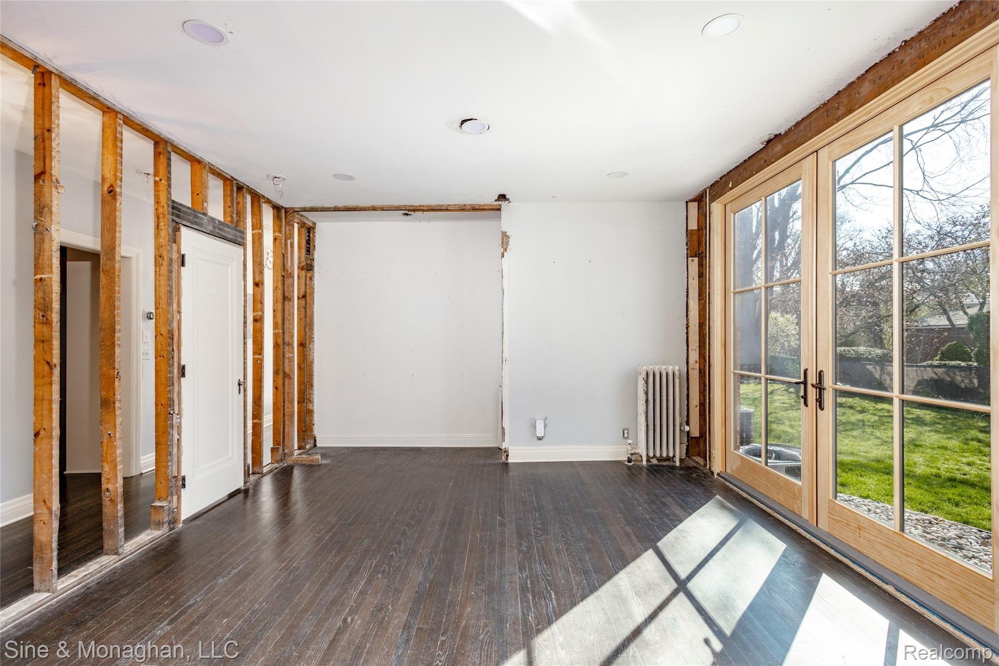 776 Trombley Road Grosse Pointe, MI 48230 - Photo 17 of 78 776 Trombley L003.jpg