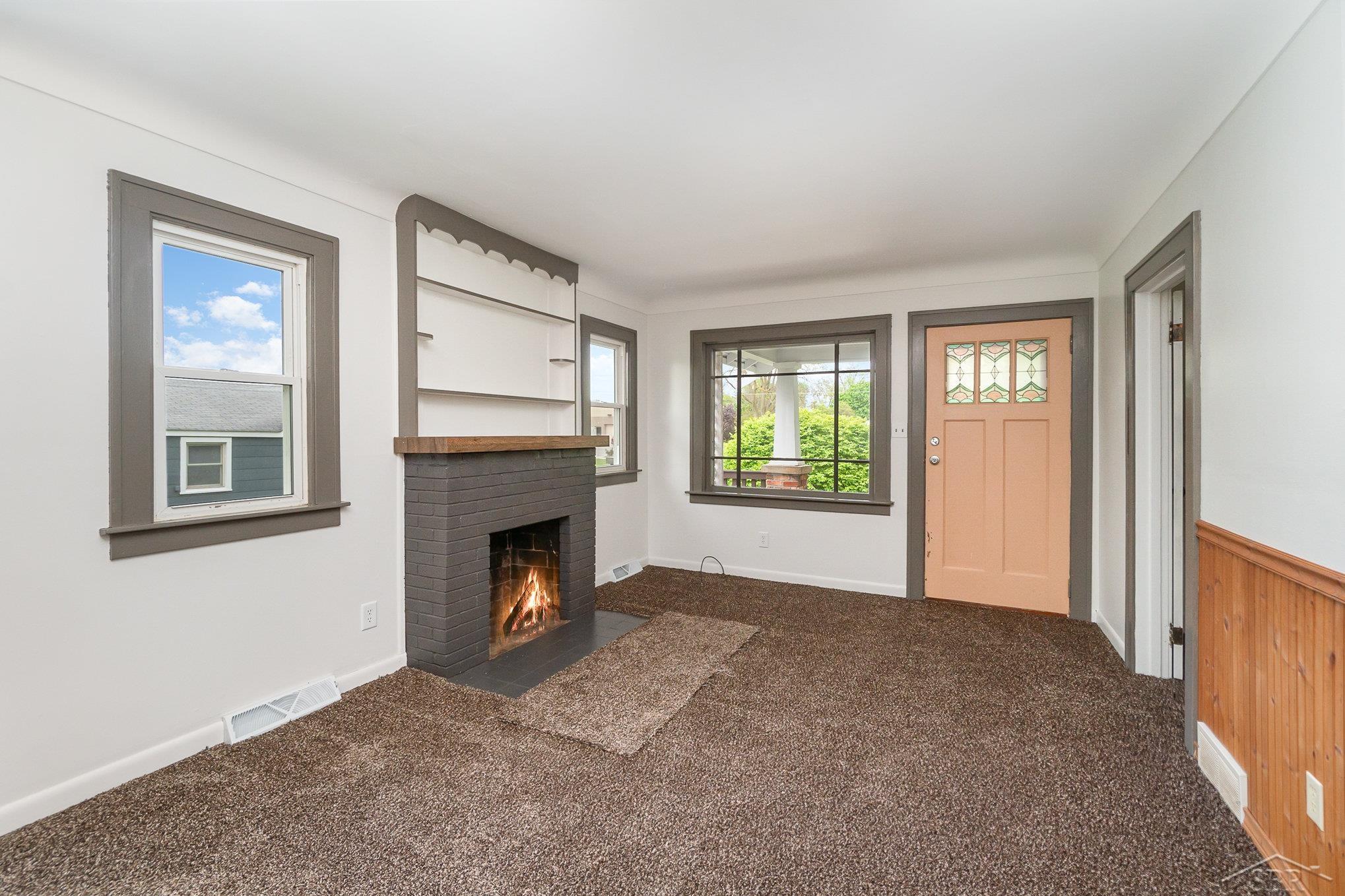 130 Swanson Road Saginaw, MI 48609 - Photo 6 of 25 50141677-5023cc9f-8edf-4a3e-918b-cb8a7d696da9.JPG