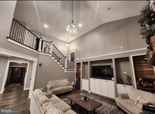 $899,900 | 9069 Apple Jack Court, Mercersburg, PA 17236