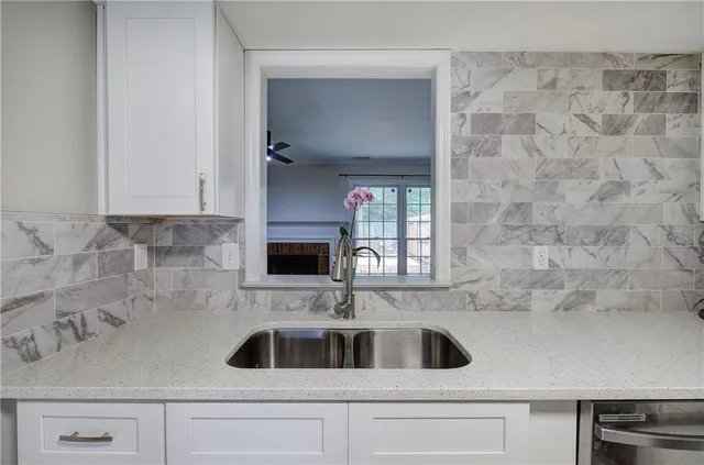 $2,000 | 1028 Windy Oaks Court, Smyrna, GA 30080