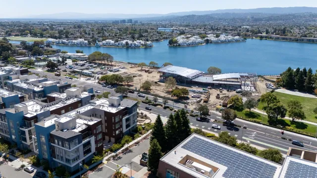 $1,699,000 | 718 Eppleton Lane, Unit 303, Foster City, CA 94404