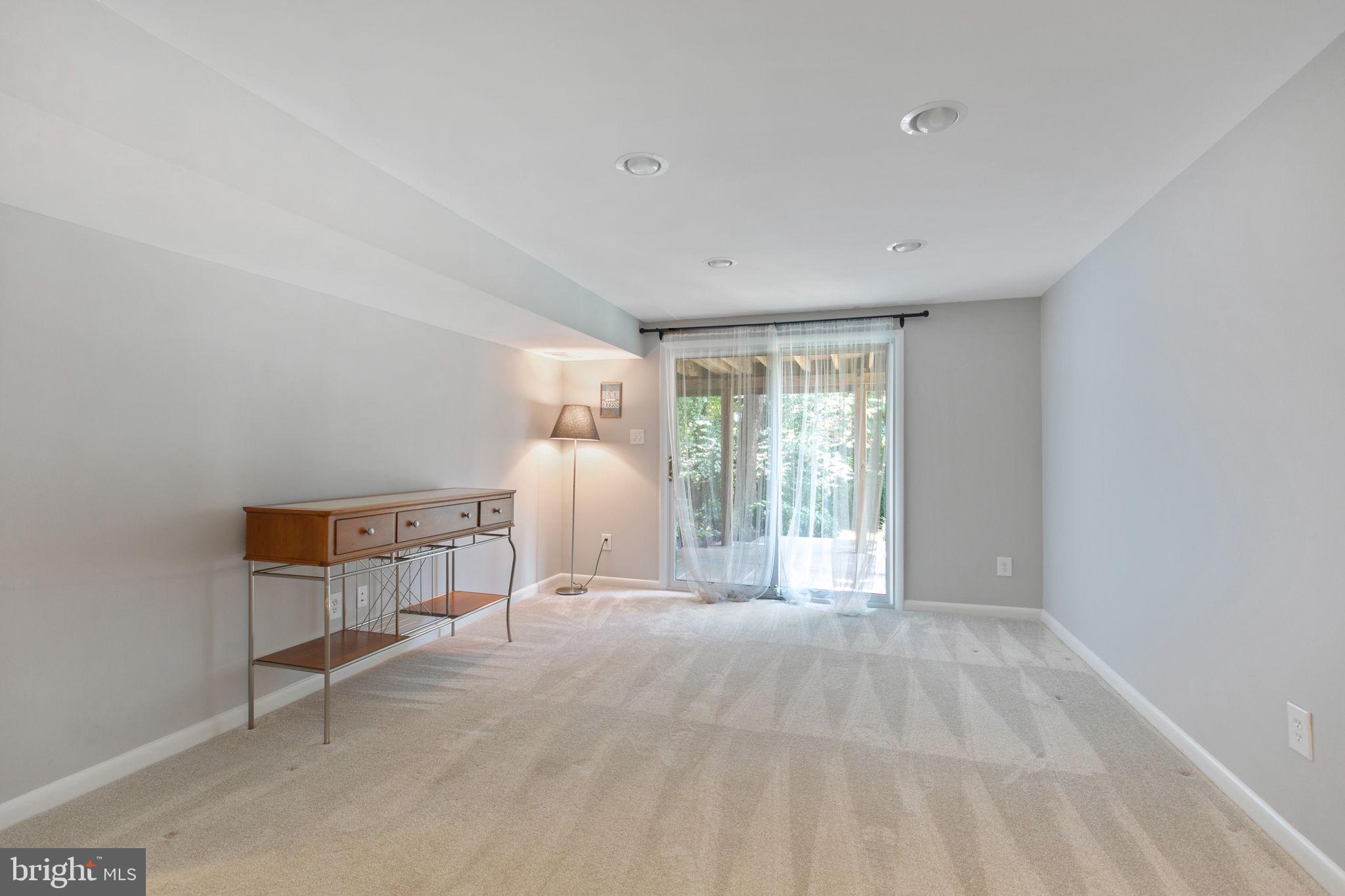 2259 Cedar Cove Court Reston, VA 20191 - Photo 31 of 68 Gallery Image 31