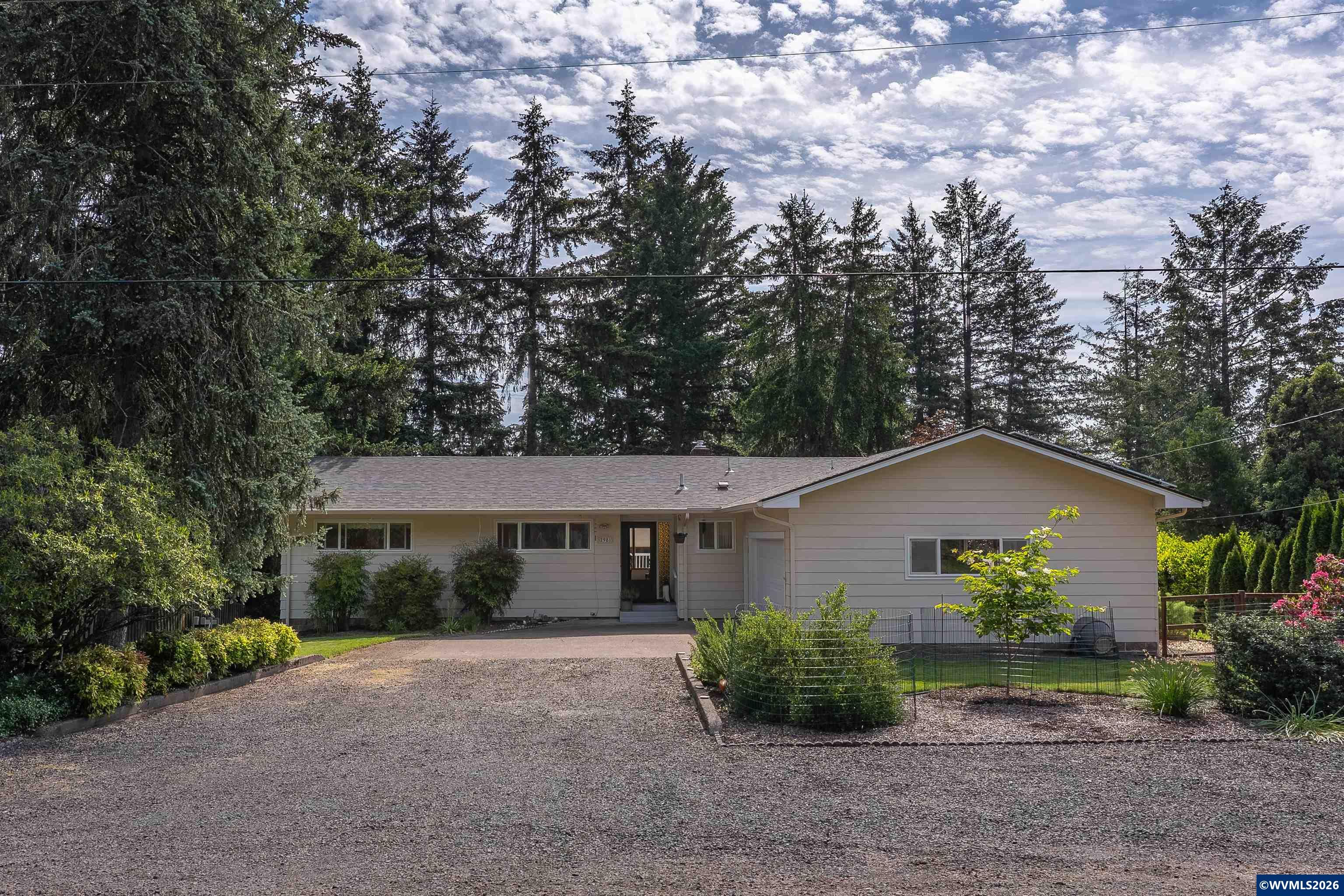 2981 Northwest Sunny Lane Albany, OR 97321 - Photo 1 of 40