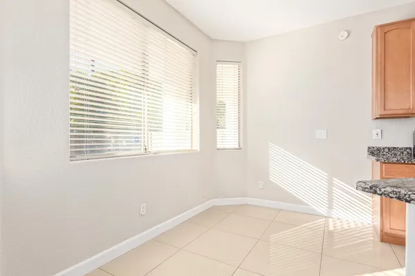 $2,350 | 2214 North 28th Street, Phoenix, AZ 85008