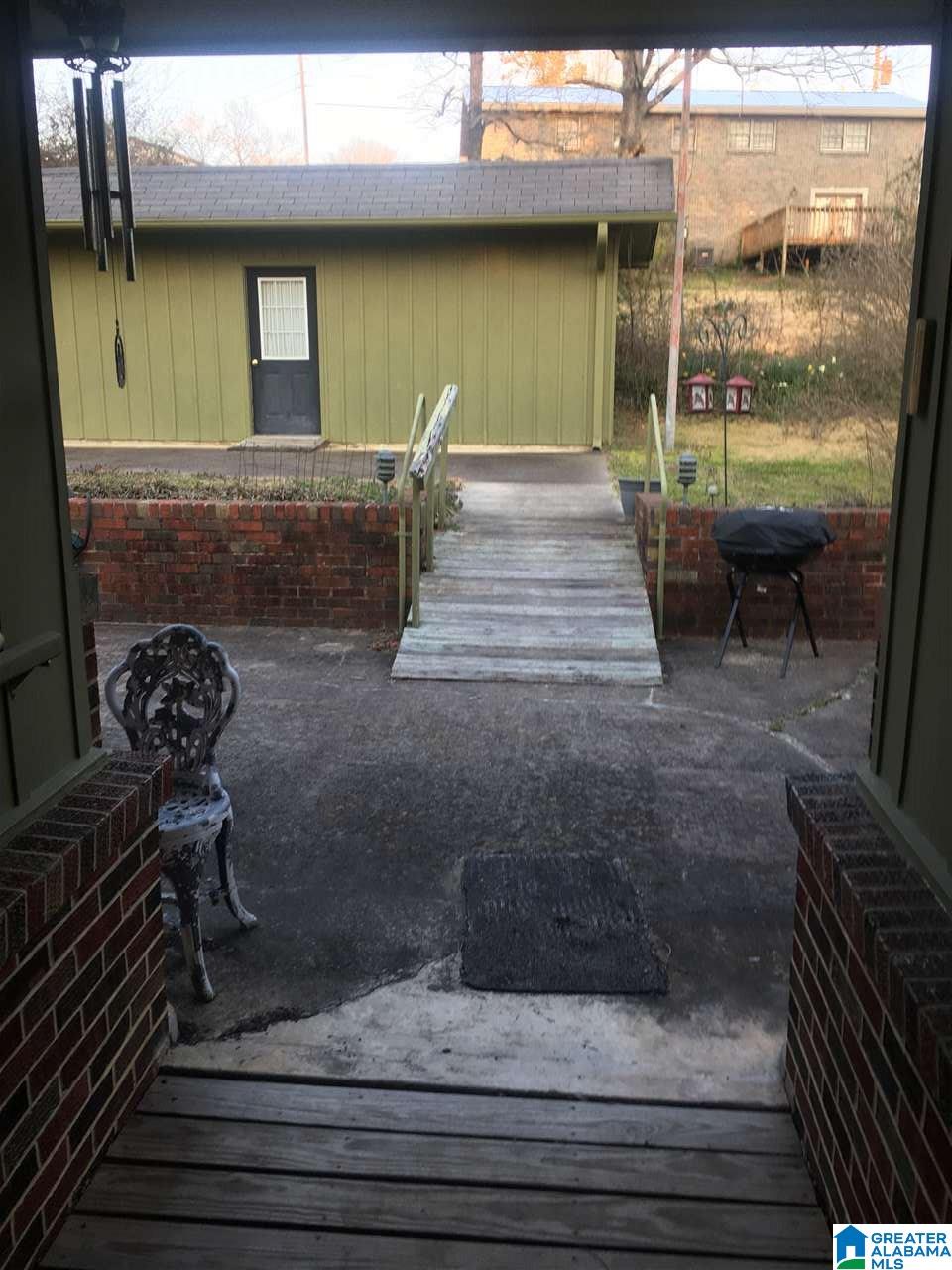 14 Pine Circle Oneonta, AL 35121 - Photo 3 of 16