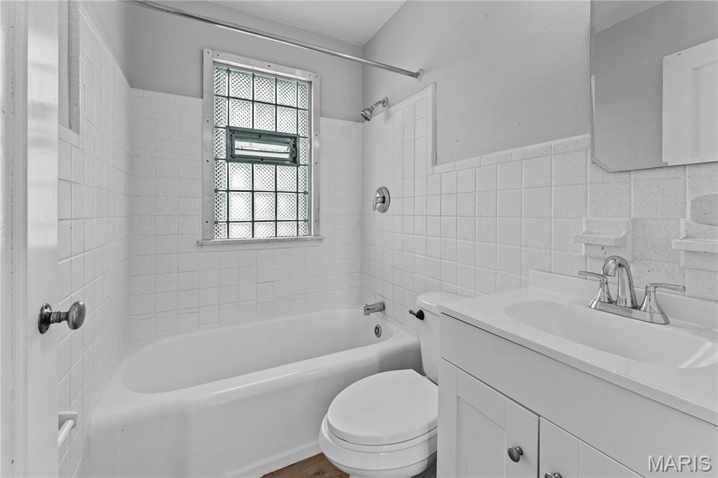 5237 Heege Road St. Louis, MO 63123 - Photo 19 of 24