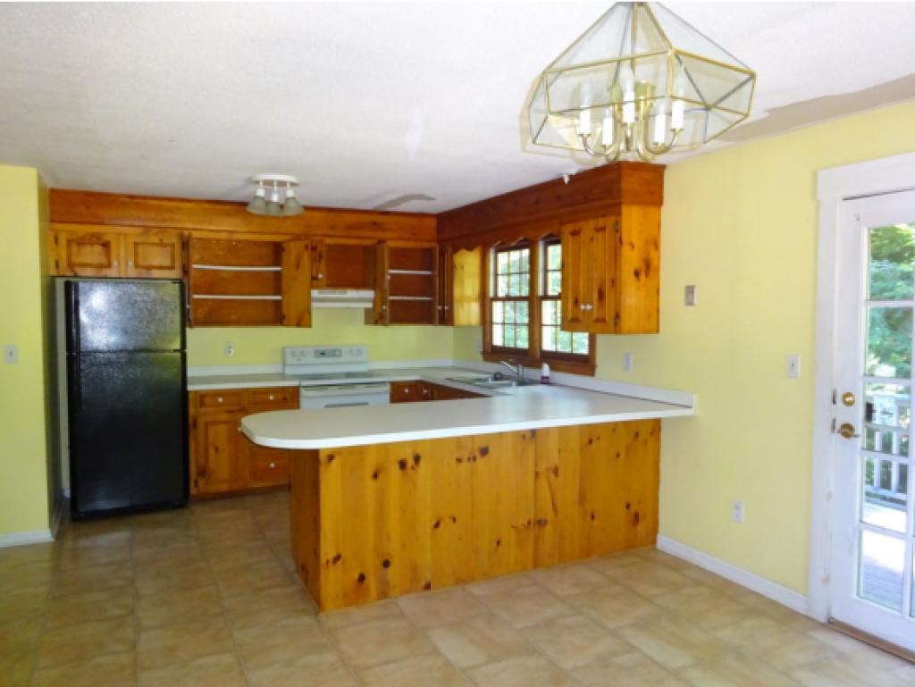 4 Nichols Road Peterborough, NH 03458 - Photo 3 of 11