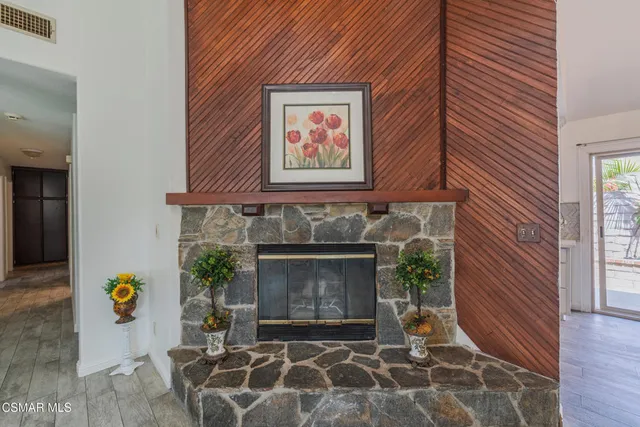 a view of an entryway with sitting area