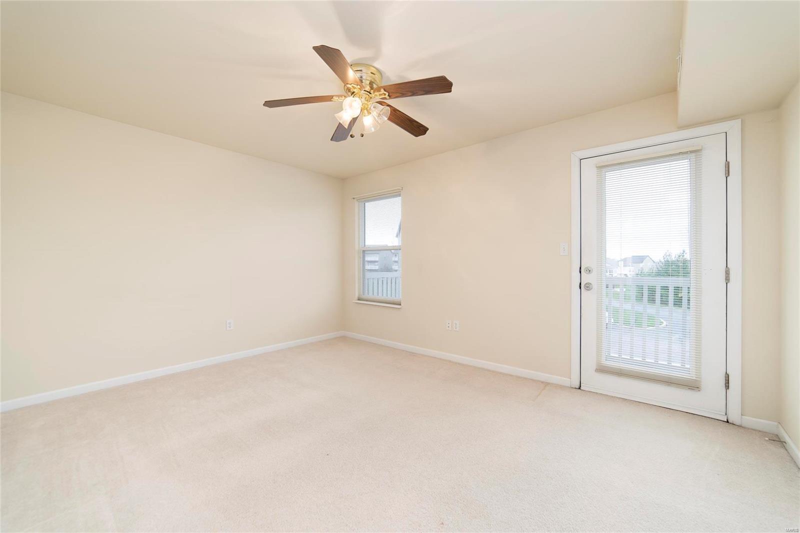 3812 Capri Way St. Peters, MO 63304 - Photo 15 of 24