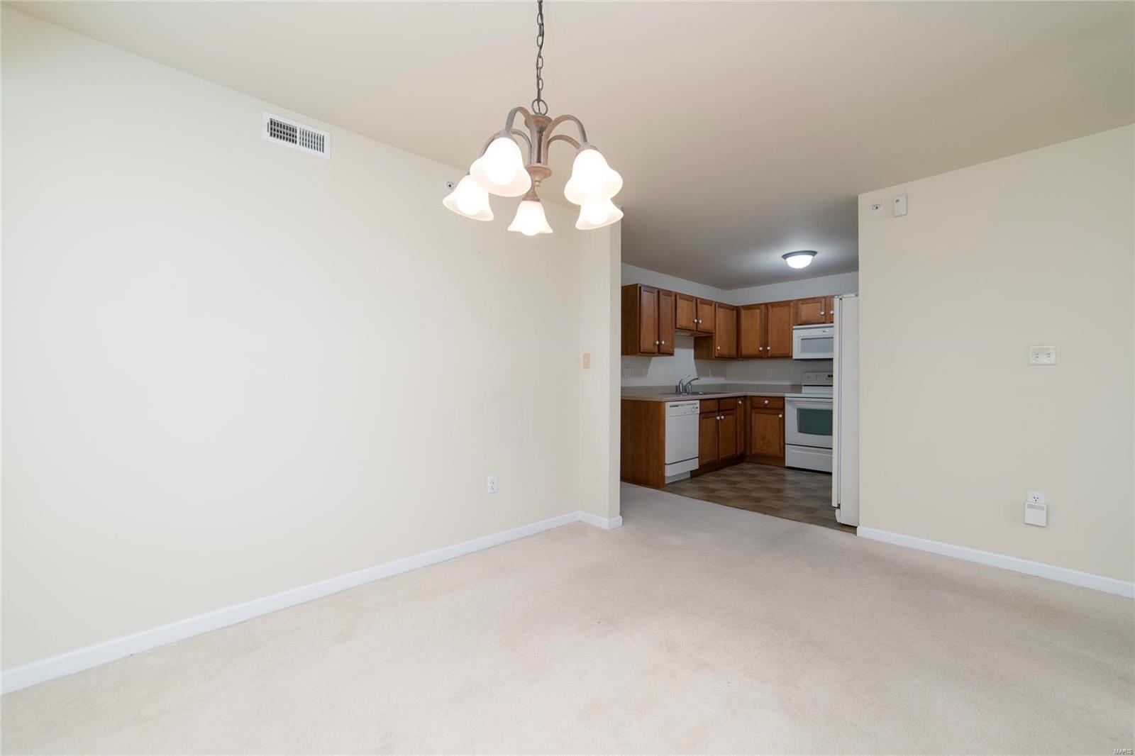 3812 Capri Way St. Peters, MO 63304 - Photo 20 of 24
