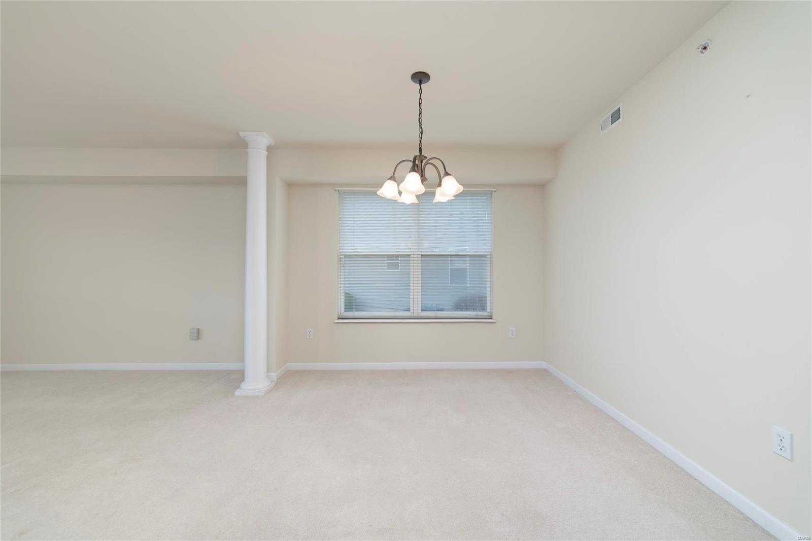 3812 Capri Way St. Peters, MO 63304 - Photo 3 of 24