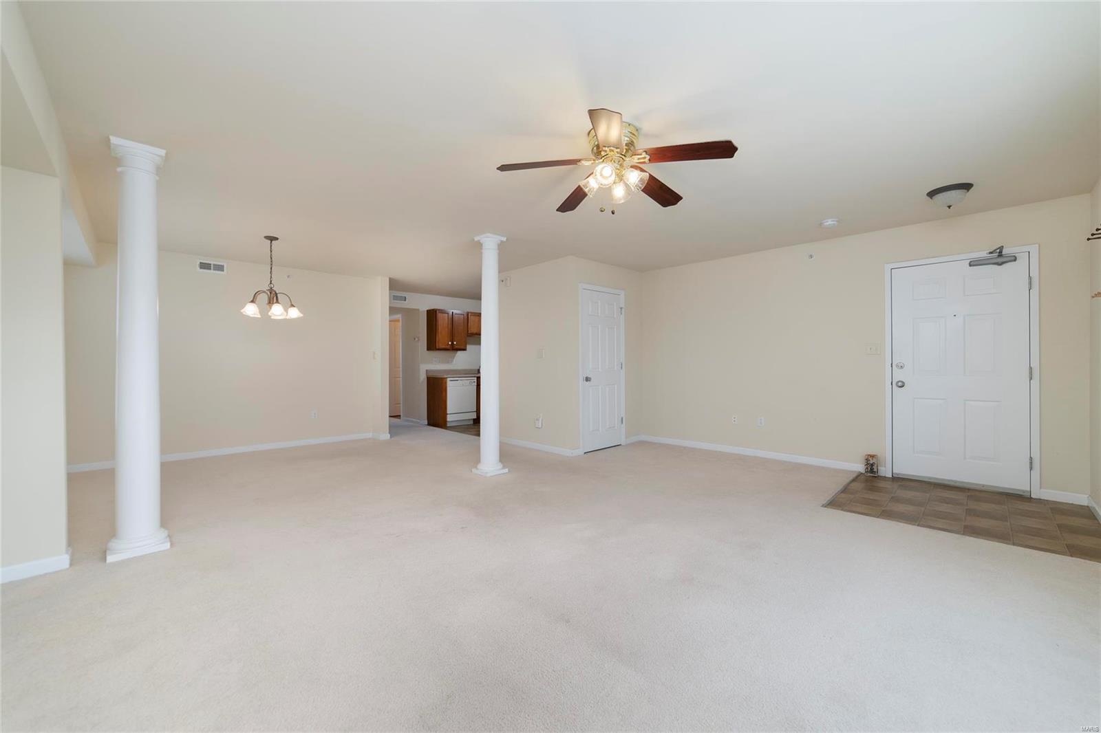 3812 Capri Way St. Peters, MO 63304 - Photo 6 of 24