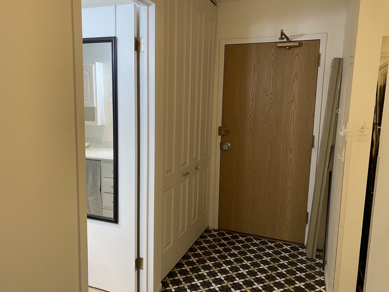 9128 West Terrace Drive, Unit 4B Niles, IL 60714 - Photo 2 of 24