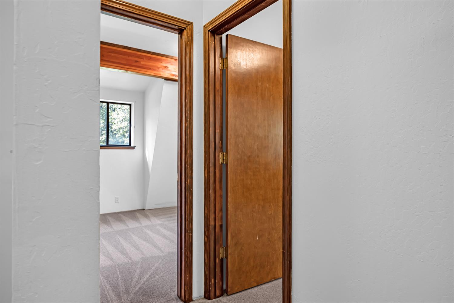 6187 Outingdale Road Somerset, CA 95684 - Photo 23 of 35